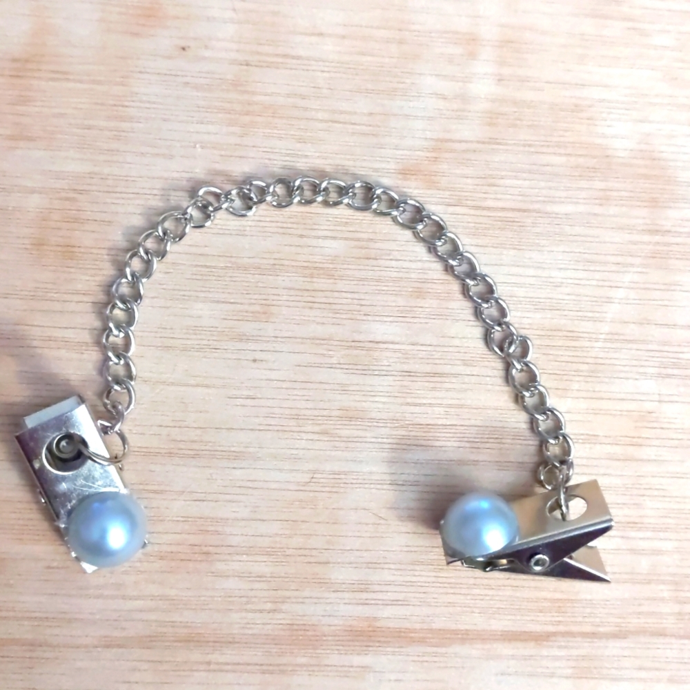 Sweater Shawl Scarf Clip